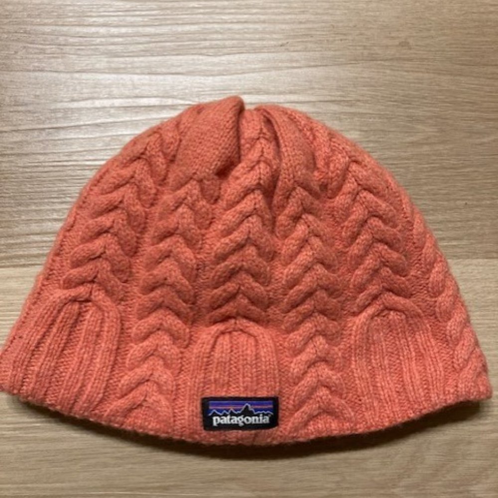 Women's Patagonia cable knit beanie